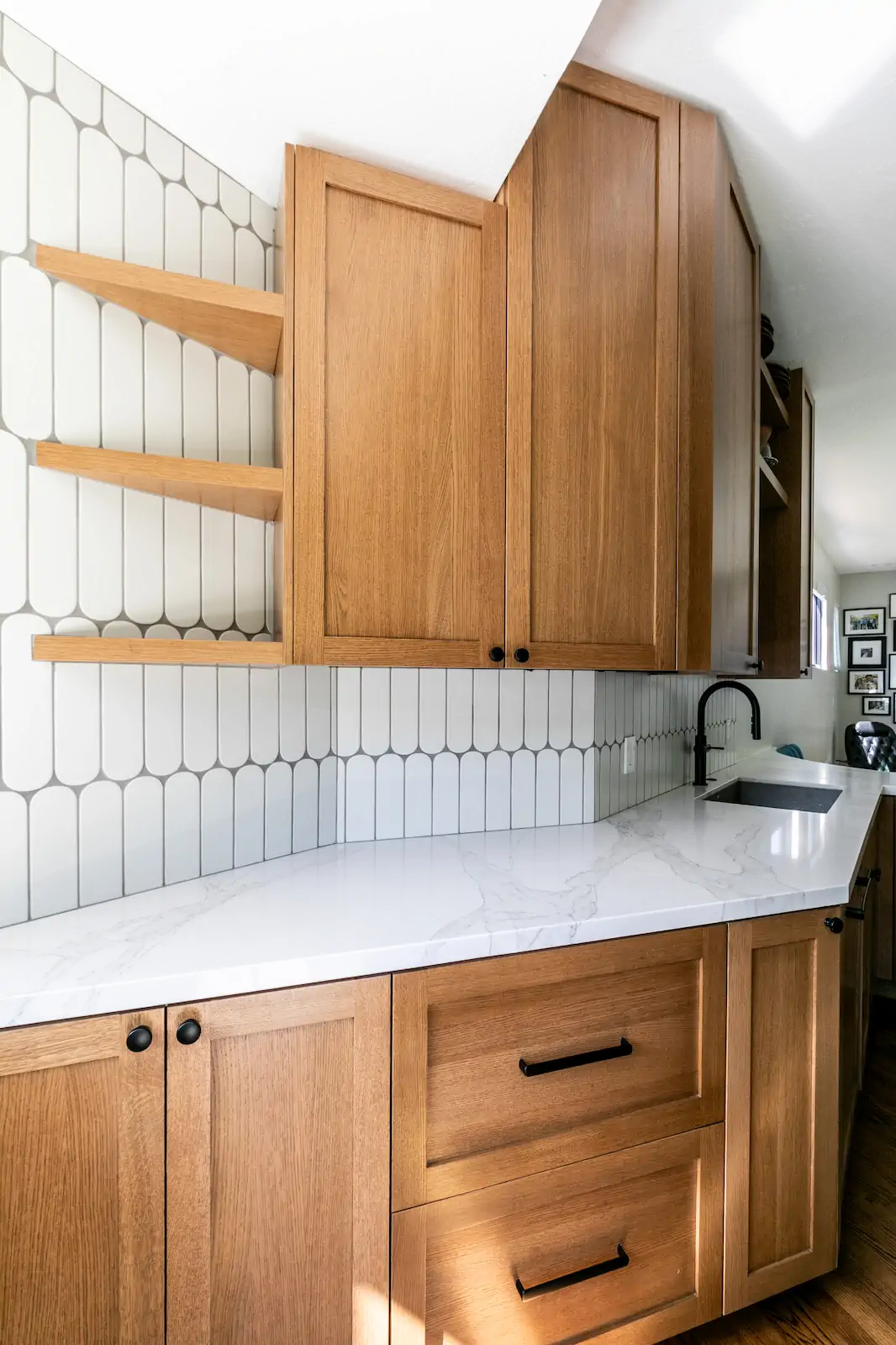 Alicia Calhoon Coastal Kitchen 10 - Alicia Calhoon Architect La Jolla