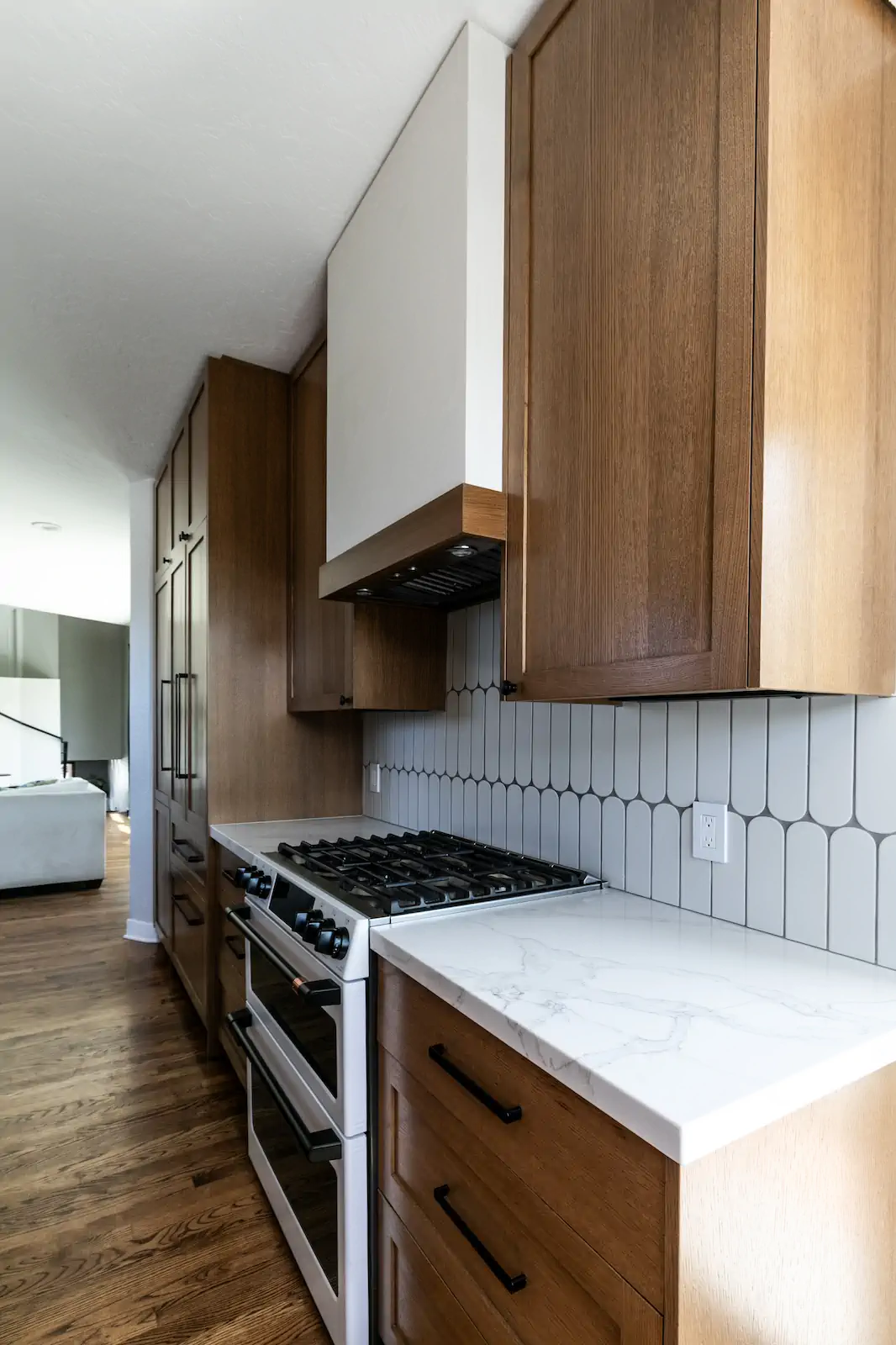 Alicia Calhoon Coastal Kitchen 9 - Alicia Calhoon Architect La Jolla